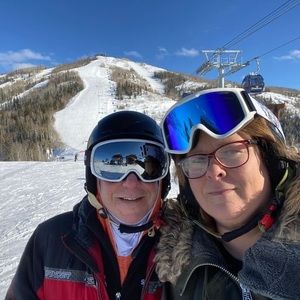 Meet your Posher, Elaina